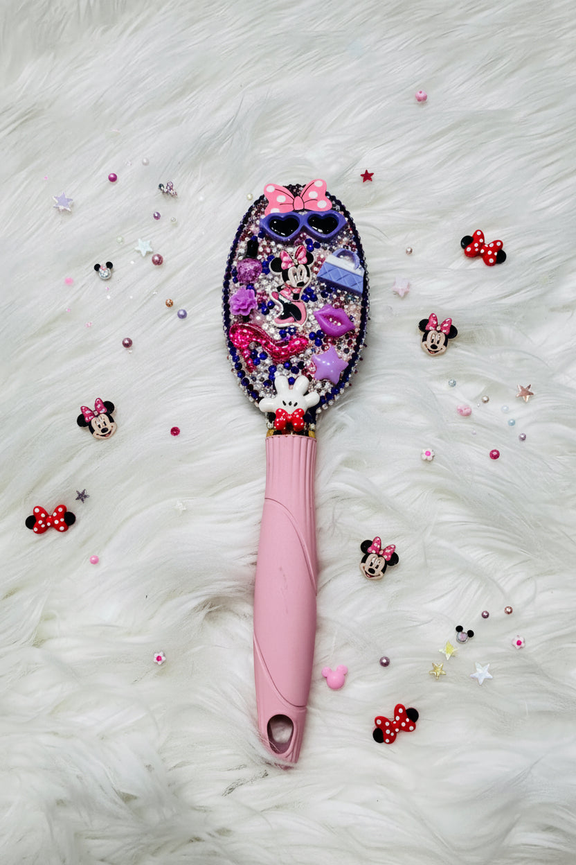 Mini hair brush