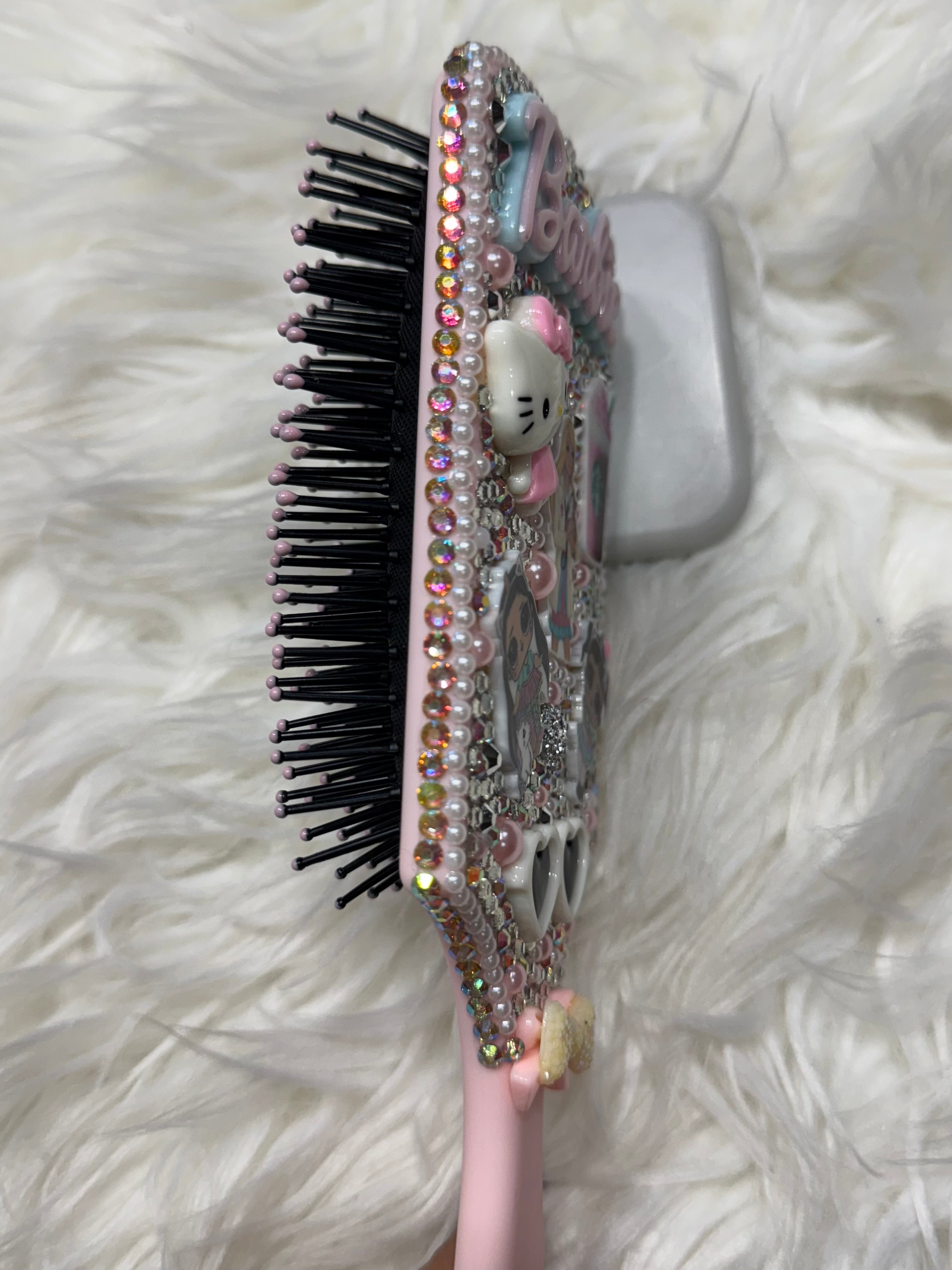 Barbie hair brush