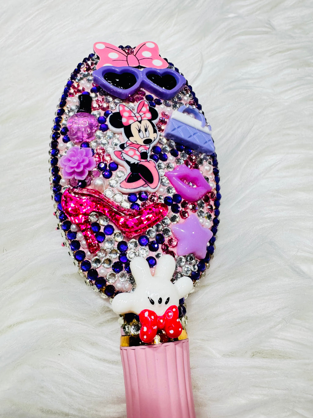 Mini hair brush